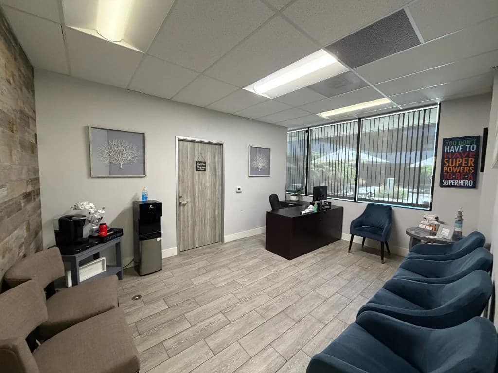 The welcoming waiting room at Alliance Psychiatric Group