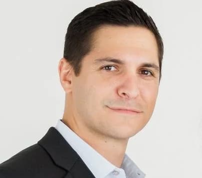 Portrait of Dr. Moses Morar, DNP, PMHNP-BC